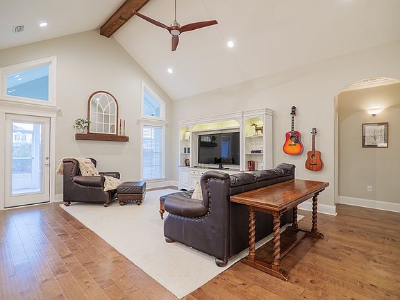 3rd image of 4949 Hatfield Cir