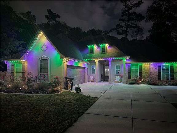 4th image of 452 Silver Oak Dr