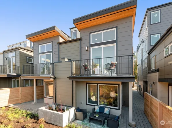 1614 N 92nd Street, Seattle, WA 98103