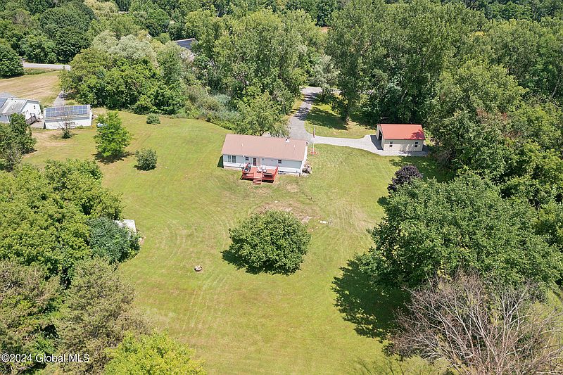 2nd image of 148 Riverview Road