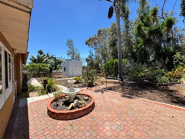 520 Huff St — Photo 14