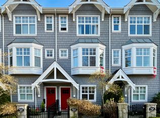 922 W 15th Ave, Vancouver, BC
