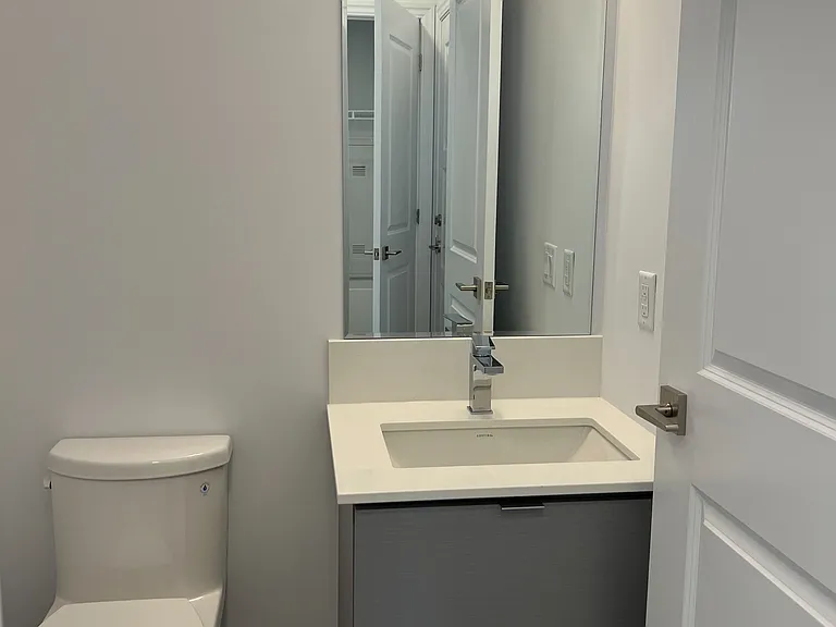 36 Elm Dr W #2205 — Photo 10