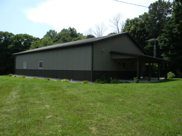 7071 Braysville Rd, Spencer, IN 47460