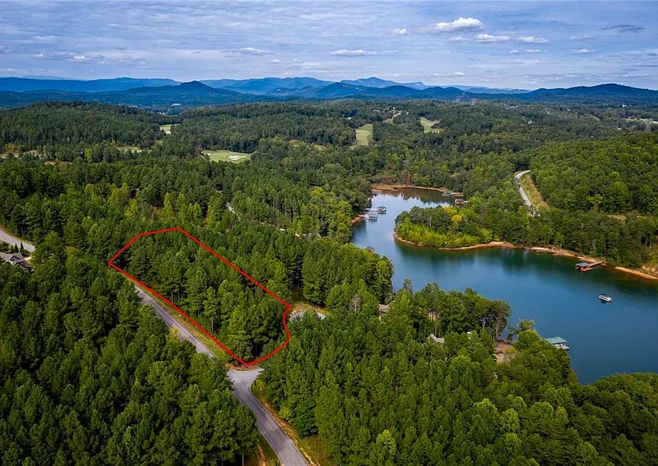 1st image of 447 Spring Cove Way