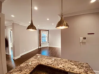 Rented by Silverstein Collection LLC 