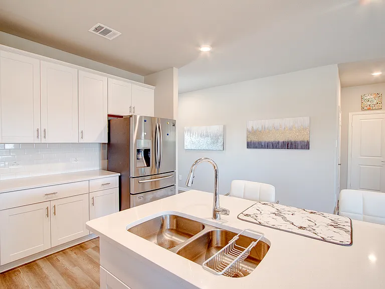 727 Williams Way — Photo 25