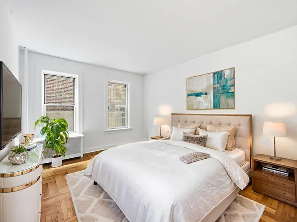 200 East 63rd Street image 1 of 4
