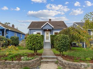 5221 25th Ave SW, Seattle, WA 98106