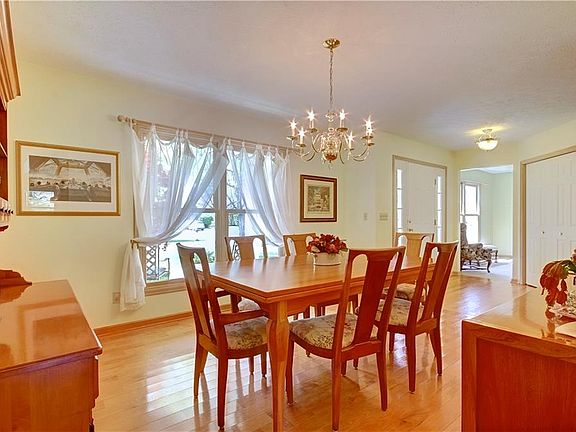 2nd image of 34326 Summer Hill Dr