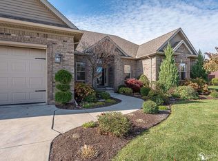 15447 Orchard Meadows Dr, Monroe, MI 48161