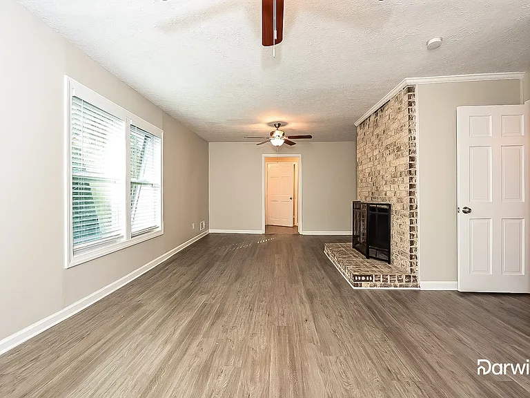 349 Judy Dr — Photo 7