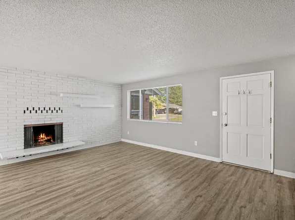 363 School St SE #2, Lacey, WA 98503