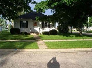 1122 30th Ave, Monroe, WI 53566