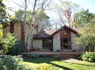 2415 Postmaster Ln, Greenfield, IN 46140