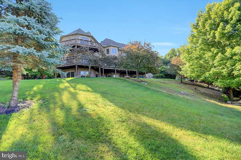 Thumbnail 13