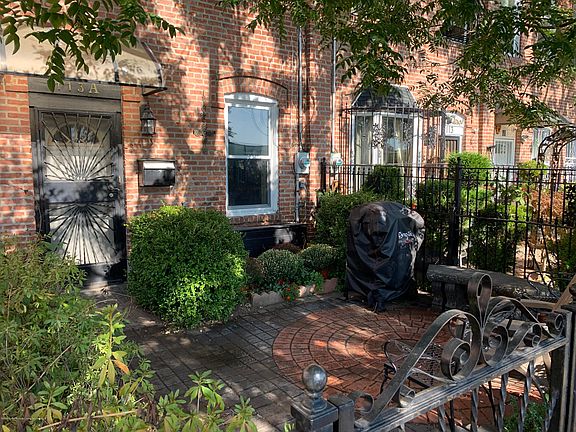 2nd image of 113 Chestnut Ave #A