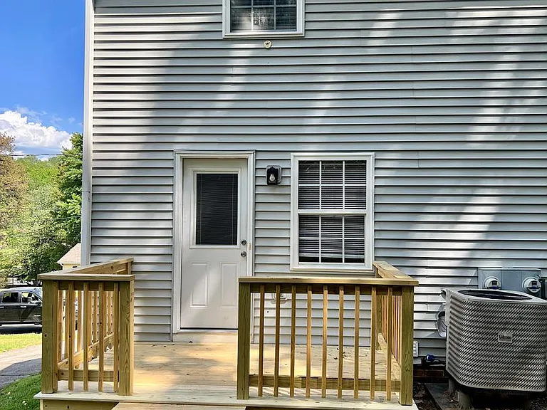 3517-3523 Troxell Rd SE — Photo 19