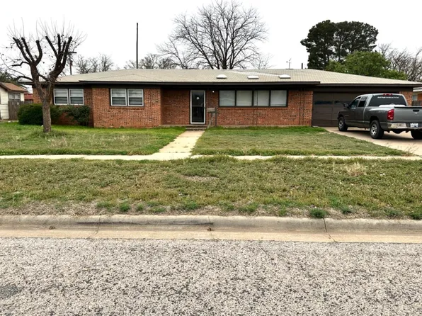1214 E Broadway St, Brownfield, TX 79316