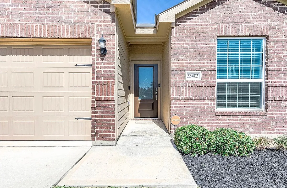 Building Photo - 22402 Kennons Way
