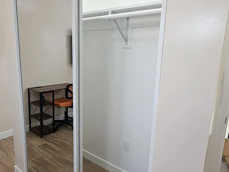 6920 Loma Verde Ave #1/2 — Photo 27