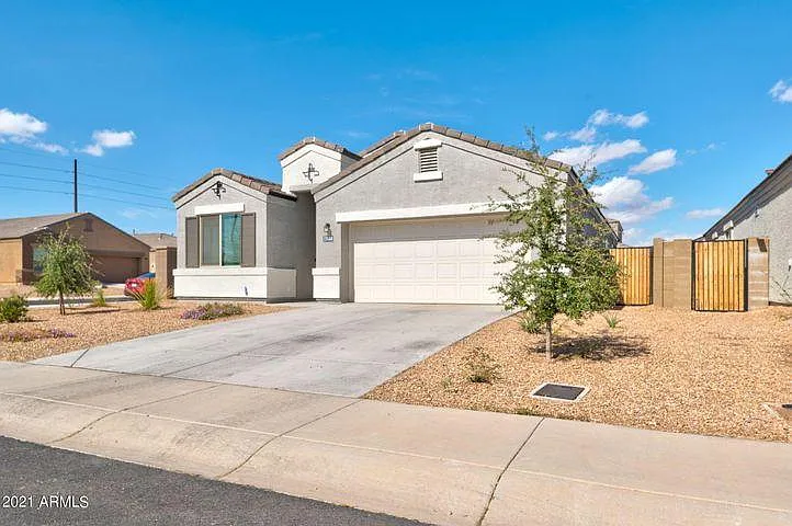 Building Photo - 31080 W Whitton Ave