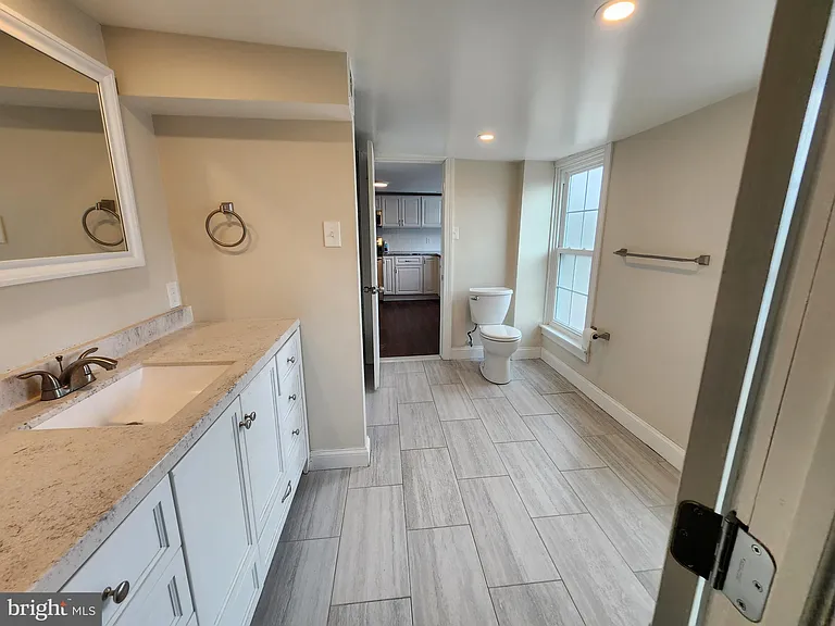 129 Shearer St #2 — Photo 6