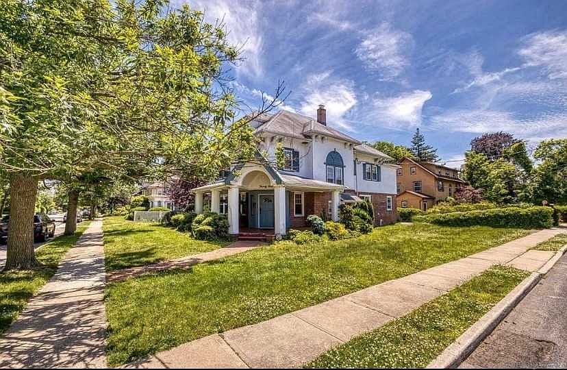 1st image of 29 Neptune Ave