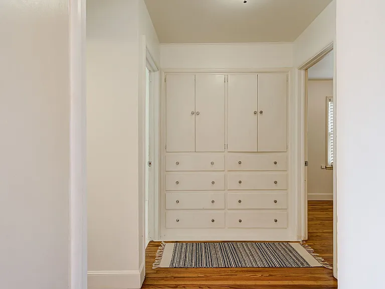 604 N Stewart Ave — Photo 17