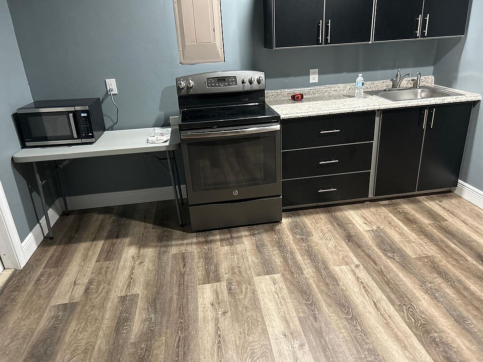 1st image of 12849 Palm Dr #1