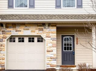 439 Galleon Dr, Mechanicsburg, PA 17050