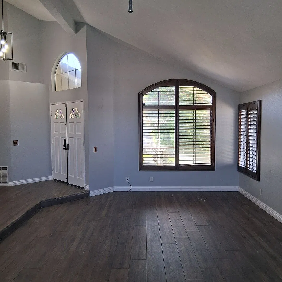 Awesome Pool Home South Corona 4 bedroom 3 bathroom 13016 Mew Cr. — Photo 4