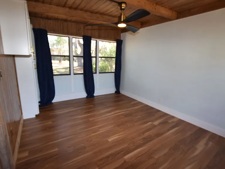 1918 Sunset Ln — Photo 26