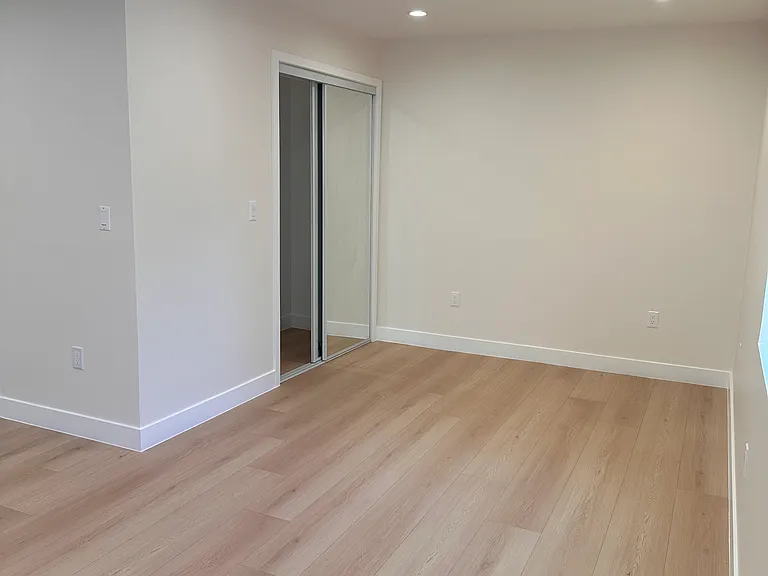 6233 Banner Ave #6235-1/2 — Photo 3