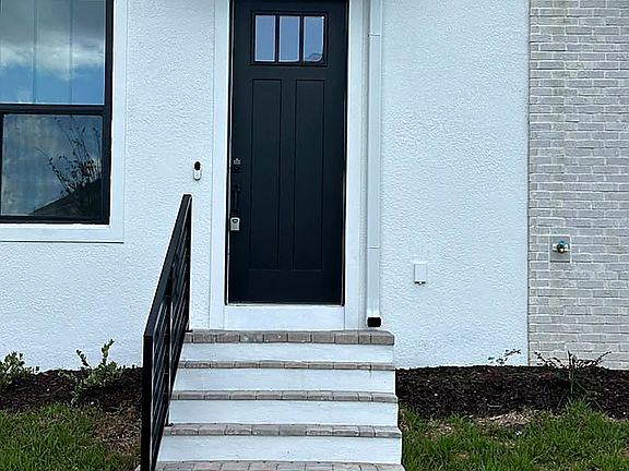4th image of 15093 Groveside Rd #1
