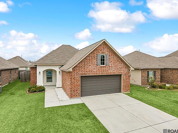 3rd image of 42655 Baystone Ave