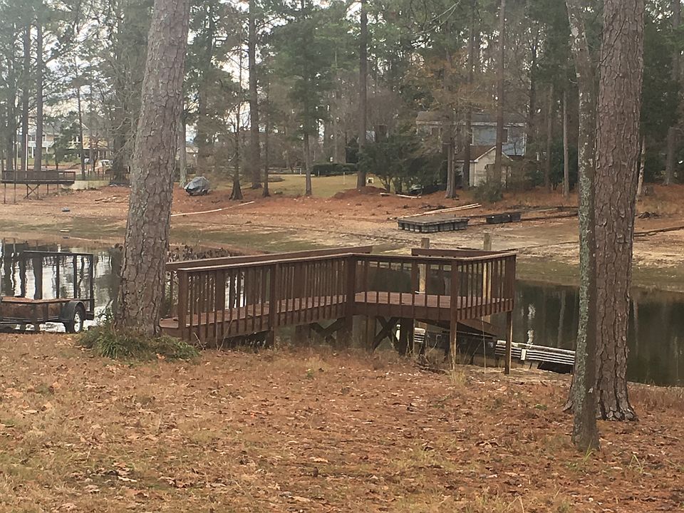 Fixed and floating dock. 
