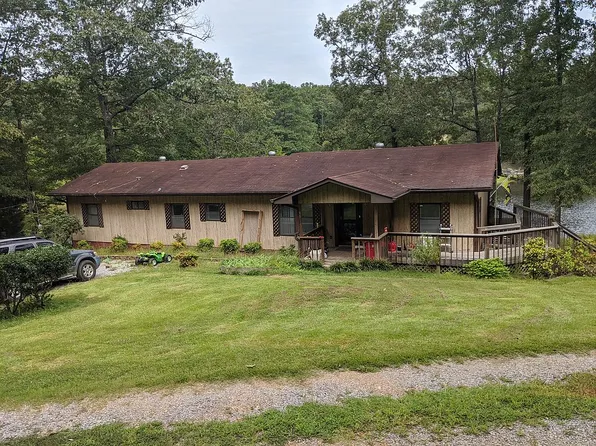 85 Bryant St, Trussville, AL 35173
