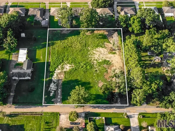 8733 Hill Dr, Baton Rouge, LA 70809