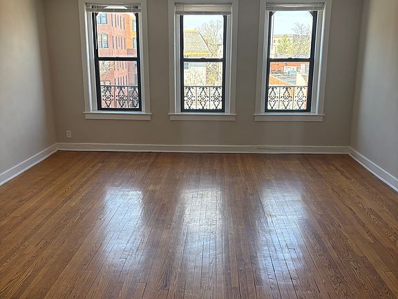 3rd image of 1768 Columbia Rd NW APT 4