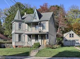 284 S Tulpehocken St, Pine Grove, PA 17963