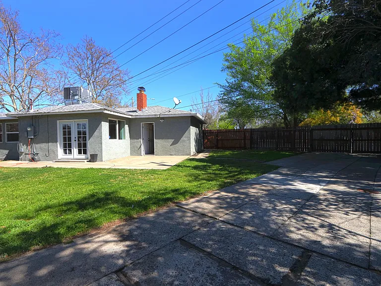 903 Watt Ave — Photo 12