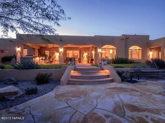2nd image of 1092 E Cave Canyon Pl