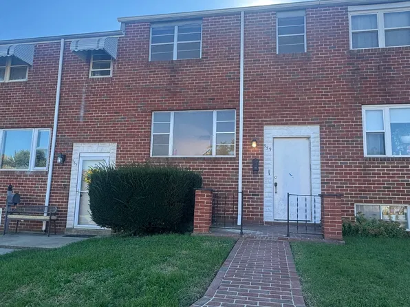 950 Regina Dr, Halethorpe, MD 21227