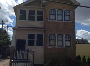 423 W Vine St, Milwaukee, WI 53212