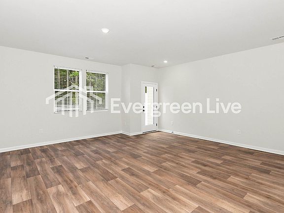 2nd image of 172 Lockland Dr