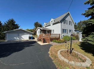 N6211 Village Ln, Casco, WI 54205