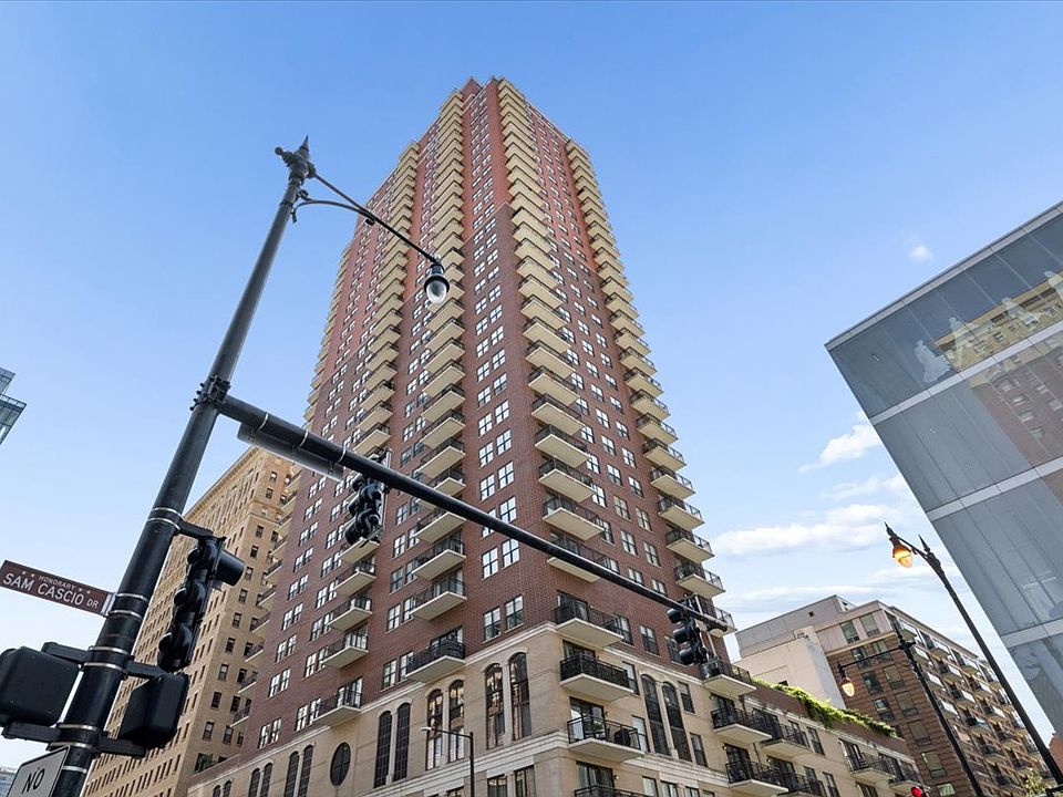 1st image of 41 E 8th St APT 2301