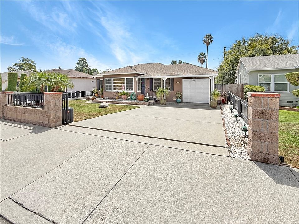 1st image of 3618 E Del Mar Blvd