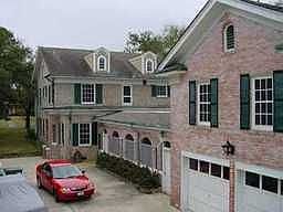 2nd image of 3731 Lakeshore Dr